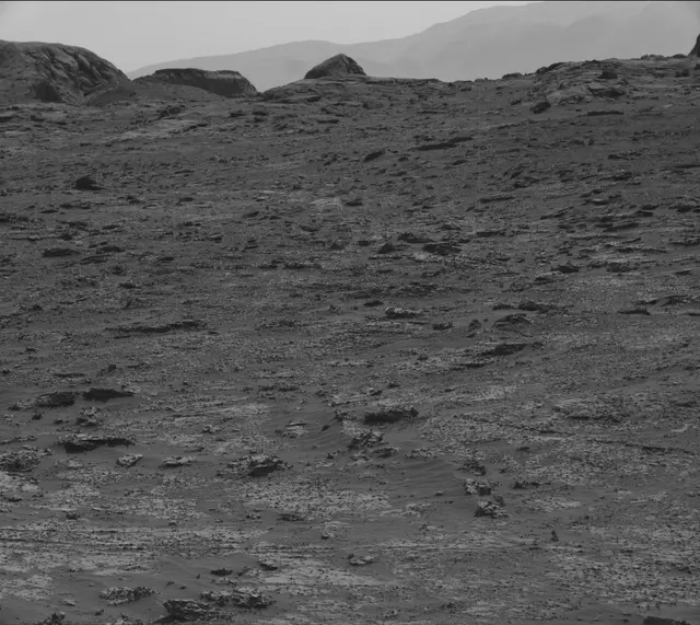 Sol 3147: Mast Camera (Mastcam)