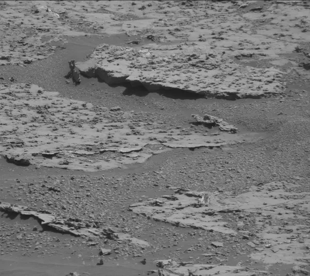 Sol 3147: Mast Camera (Mastcam)