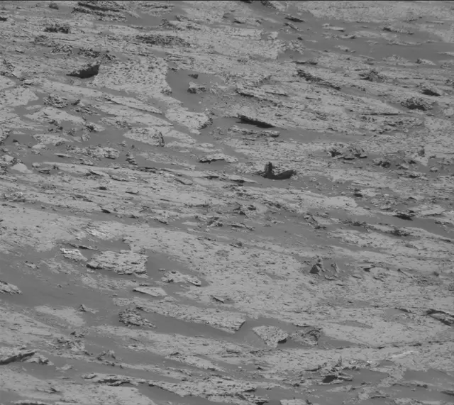 Sol 3147: Mast Camera (Mastcam)