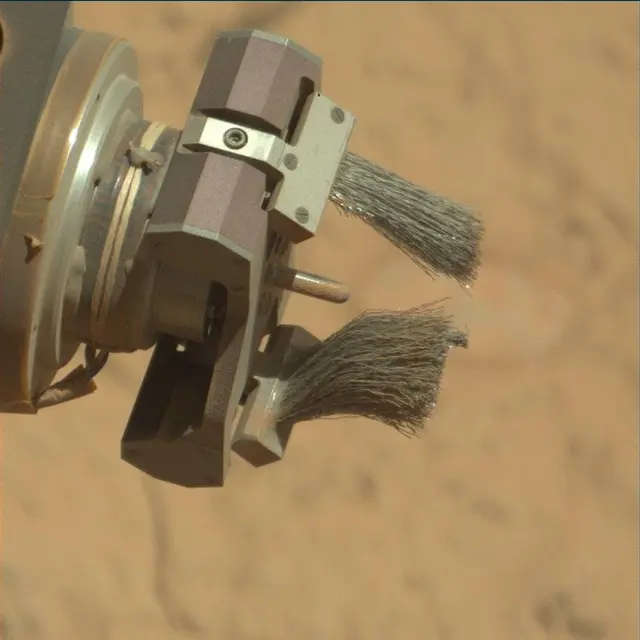 Sol 3149: Mast Camera (Mastcam)