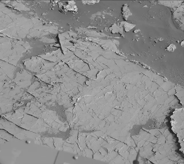 Sol 3151: Mast Camera (Mastcam)