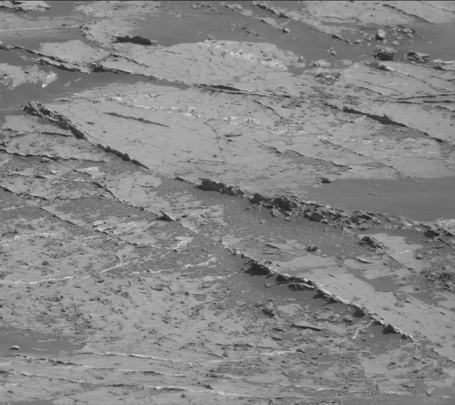 Sol 3151: Mast Camera (Mastcam)