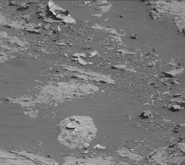 Sol 3151: Mast Camera (Mastcam)