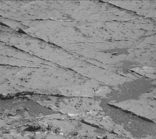 Sol 3151: Mast Camera (Mastcam)