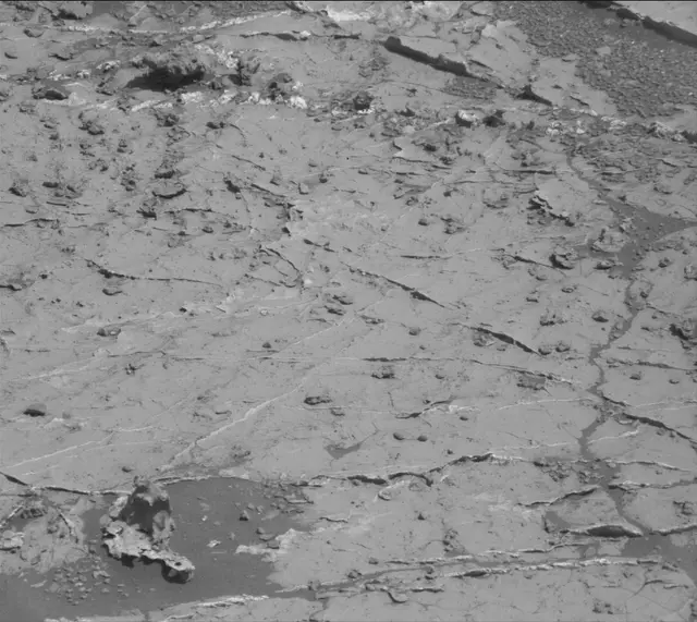 Sol 3151: Mast Camera (Mastcam)