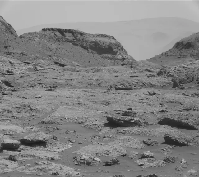 Sol 3151: Mast Camera (Mastcam)