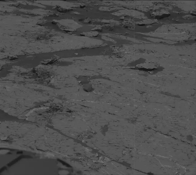 Sol 3153: Mast Camera (Mastcam)