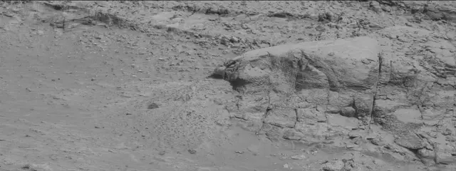 Sol 3153: Mast Camera (Mastcam)