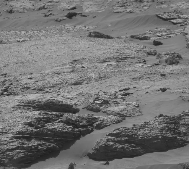 Sol 3153: Mast Camera (Mastcam)
