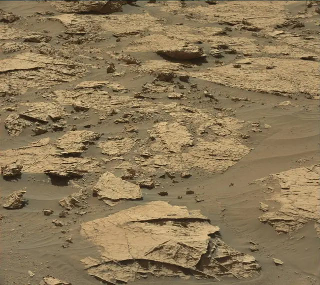 Sol 3154: Mast Camera (Mastcam)