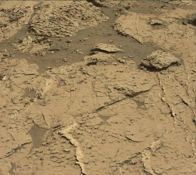Sol 3154: Mast Camera (Mastcam)
