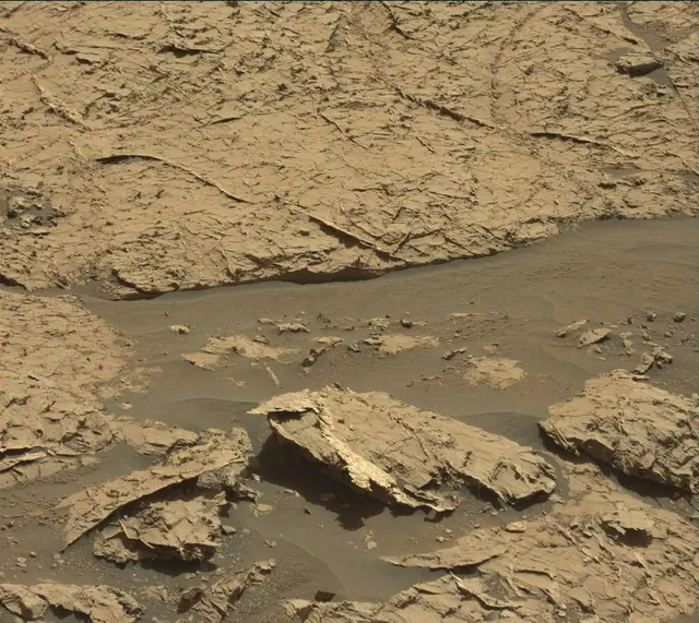 Sol 3154: Mast Camera (Mastcam)