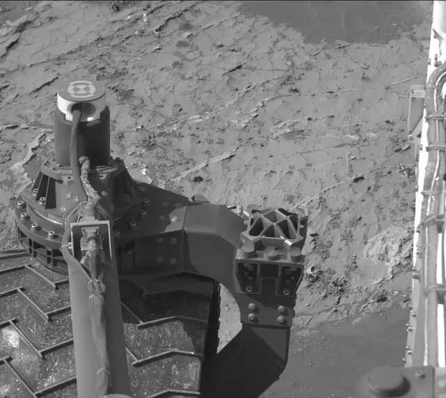 Sol 3154: Mast Camera (Mastcam)