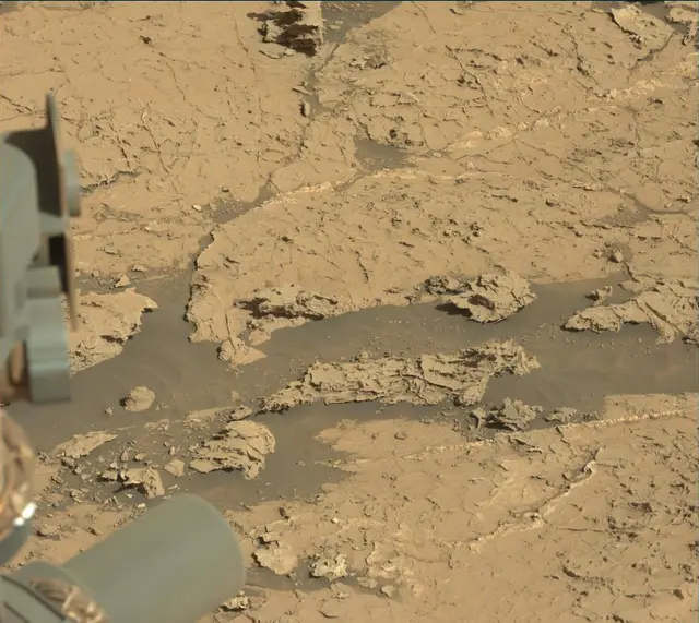 Sol 3154: Mast Camera (Mastcam)