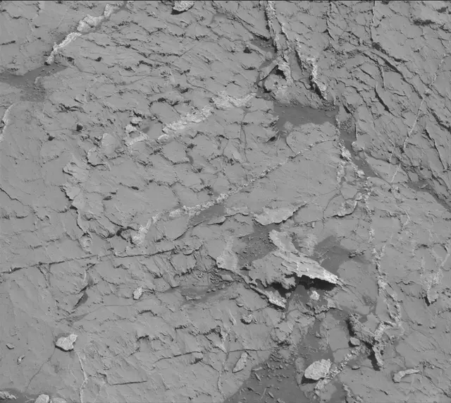 Sol 3154: Mast Camera (Mastcam)