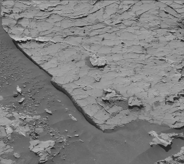 Sol 3154: Mast Camera (Mastcam)