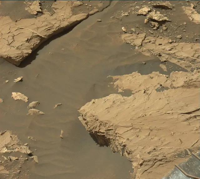 Sol 3154: Mast Camera (Mastcam)