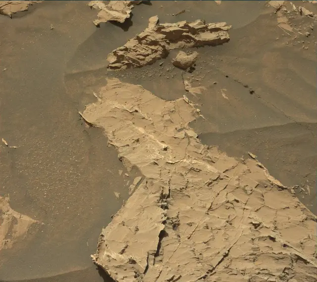 Sol 3154: Mast Camera (Mastcam)