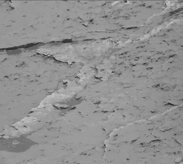 Sol 3156: Mast Camera (Mastcam)