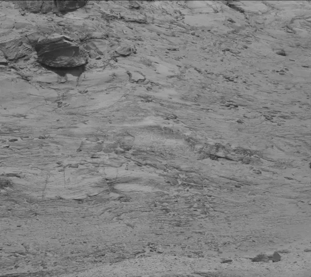 Sol 3156: Mast Camera (Mastcam)