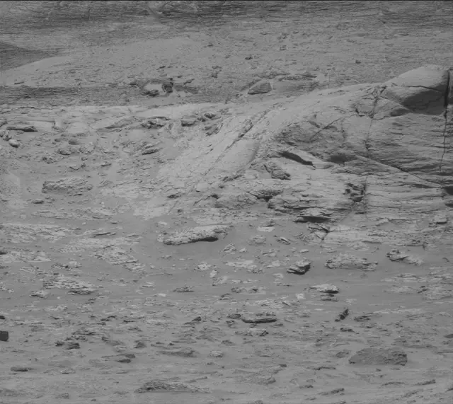 Sol 3156: Mast Camera (Mastcam)