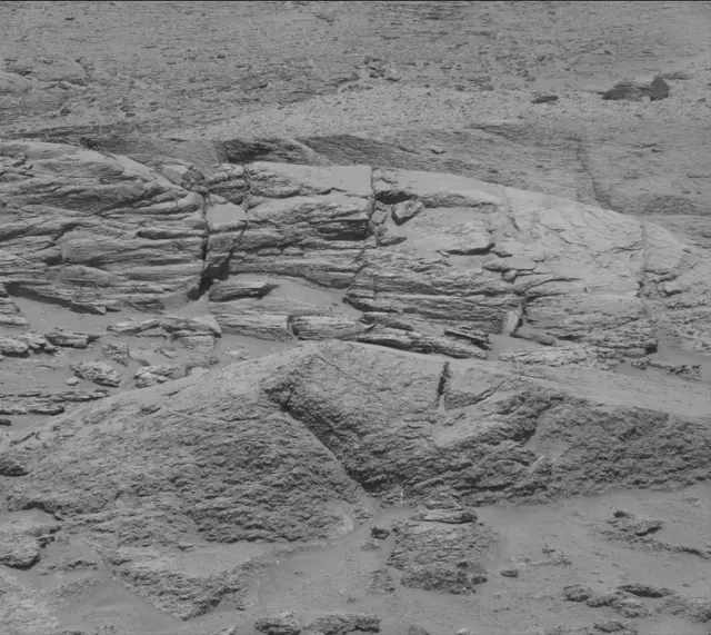 Sol 3156: Mast Camera (Mastcam)