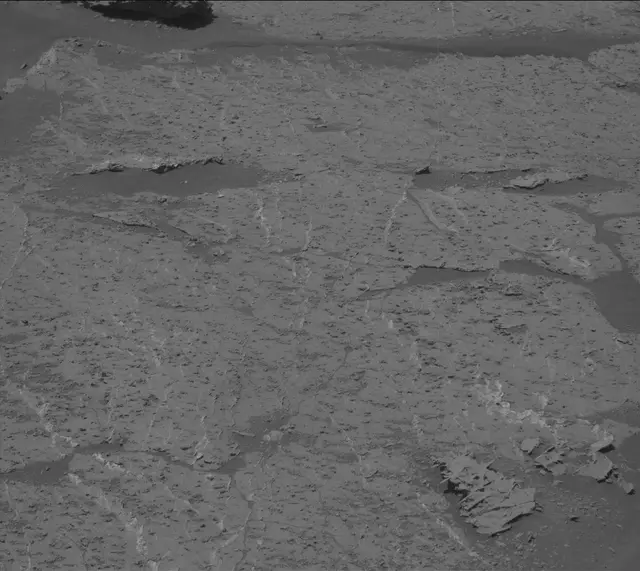 Sol 3157: Mast Camera (Mastcam)
