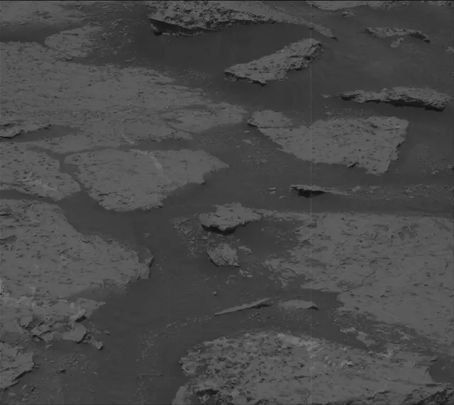 Sol 3157: Mast Camera (Mastcam)