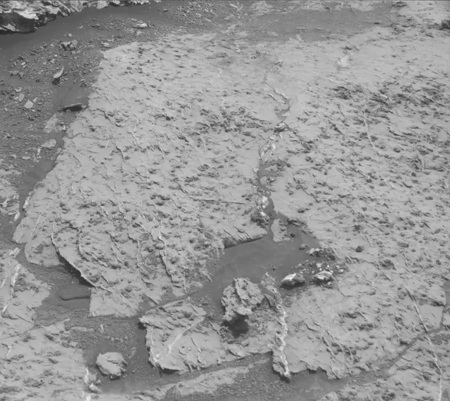 Sol 3157: Mast Camera (Mastcam)