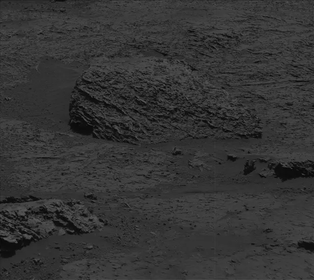 Sol 3157: Mast Camera (Mastcam)