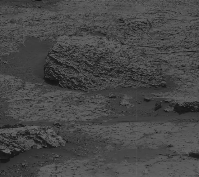 Sol 3157: Mast Camera (Mastcam)