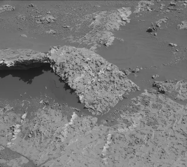 Sol 3158: Mast Camera (Mastcam)