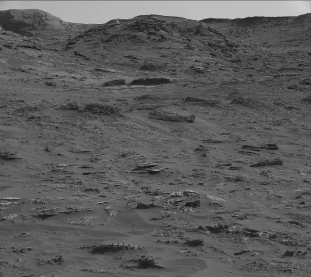 Sol 3158: Mast Camera (Mastcam)