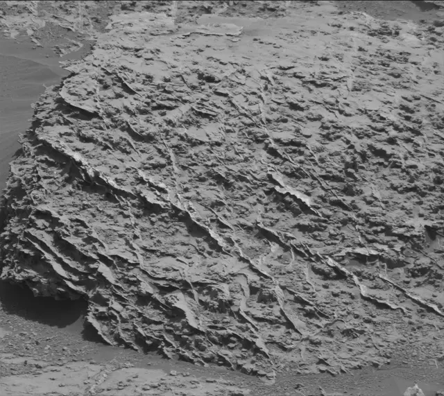 Sol 3158: Mast Camera (Mastcam)
