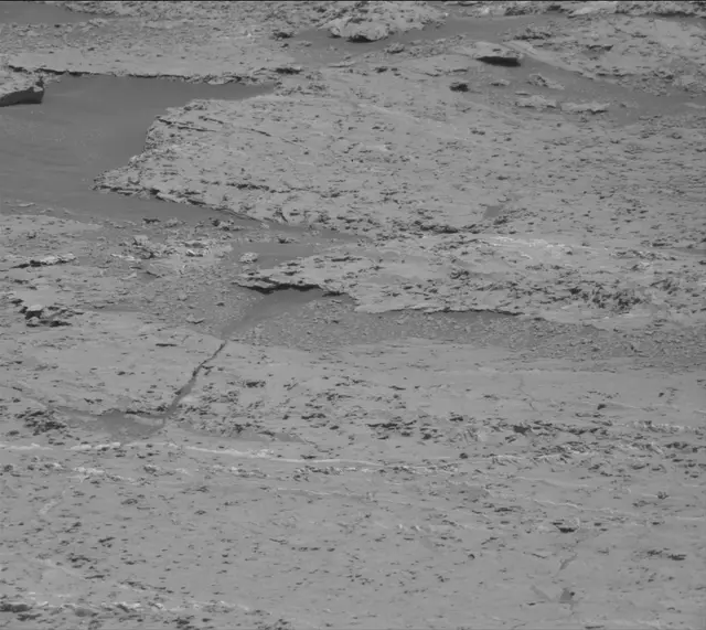 Sol 3158: Mast Camera (Mastcam)
