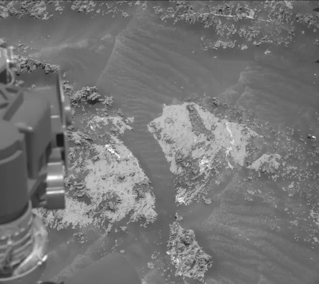 Sol 3163: Mast Camera (Mastcam)