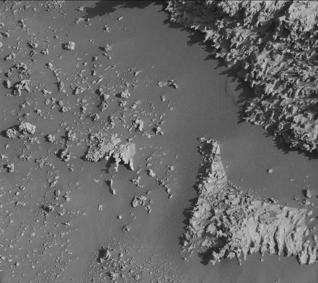 Sol 3163: Mast Camera (Mastcam)