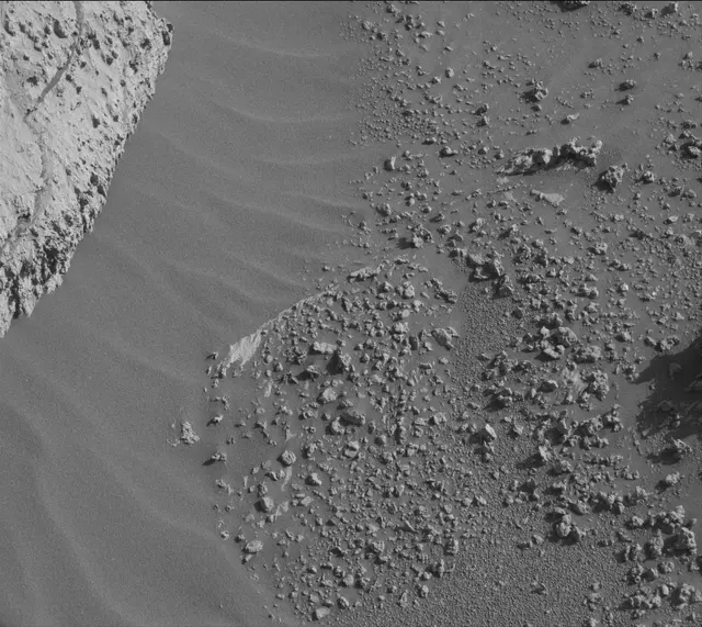 Sol 3163: Mast Camera (Mastcam)