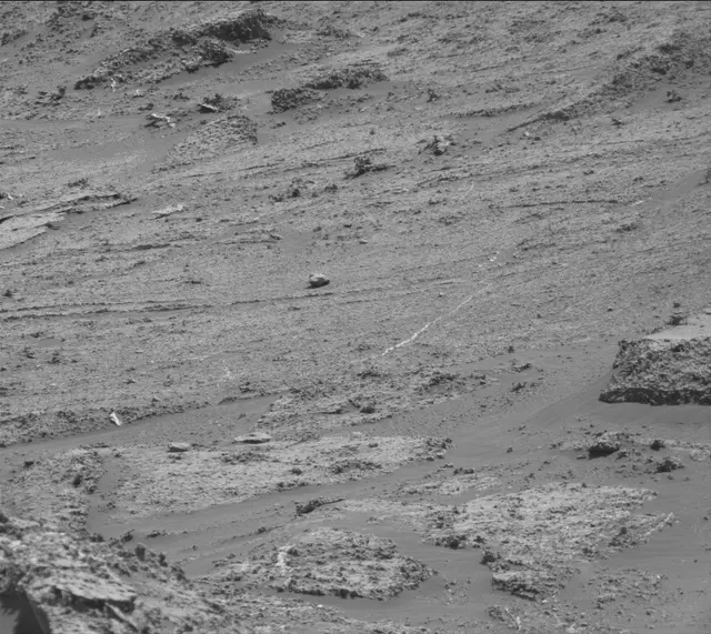 Sol 3163: Mast Camera (Mastcam)