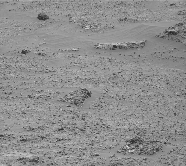 Sol 3163: Mast Camera (Mastcam)