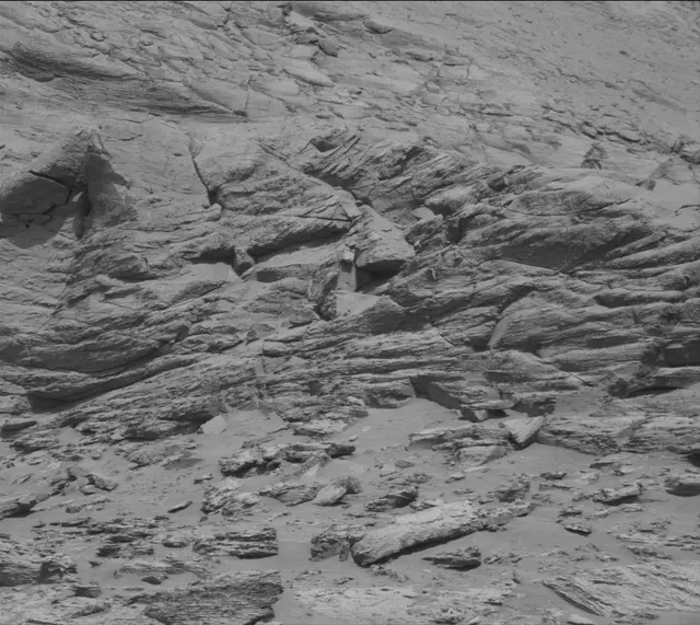 Sol 3163: Mast Camera (Mastcam)