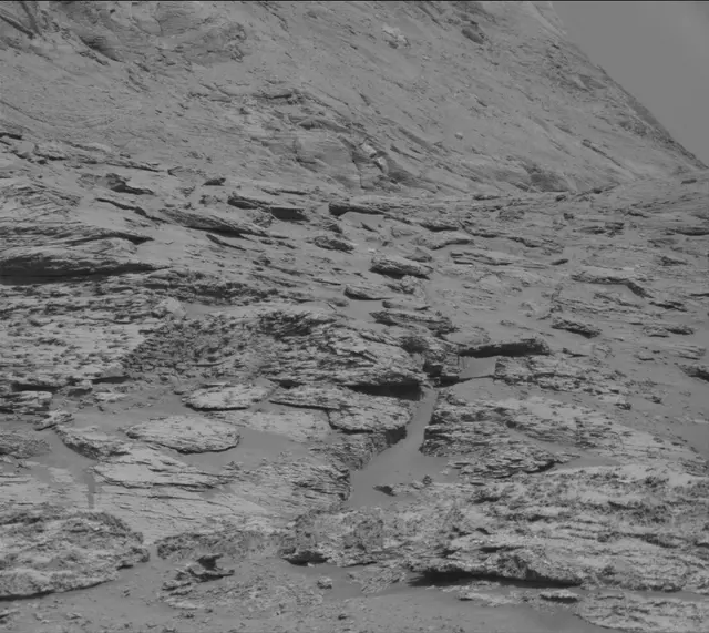 Sol 3163: Mast Camera (Mastcam)
