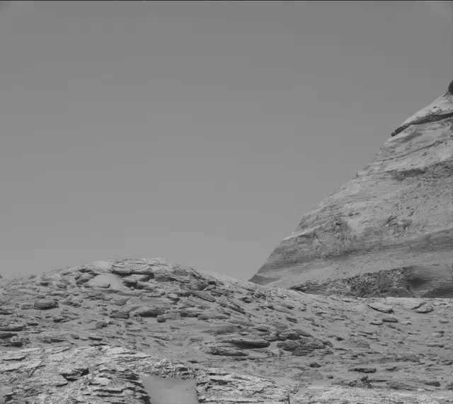 Sol 3167: Mast Camera (Mastcam)
