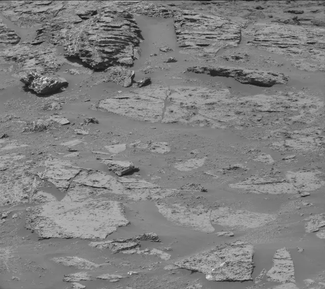 Sol 3167: Mast Camera (Mastcam)