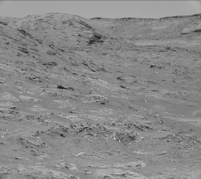 Sol 3167: Mast Camera (Mastcam)
