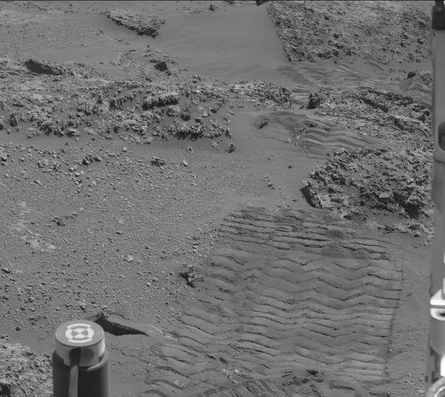 Sol 3167: Mast Camera (Mastcam)