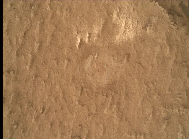 Sol 3167: Mars Hand Lens Imager (MAHLI)