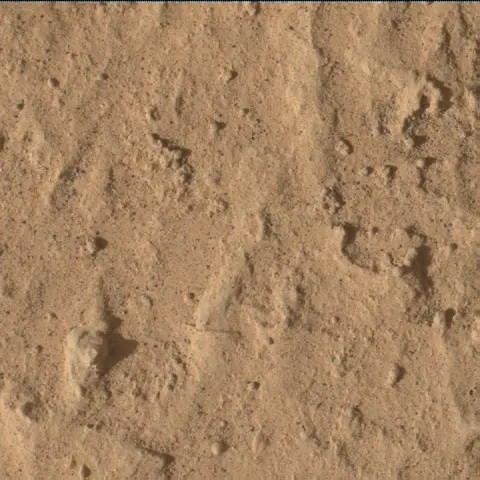 Sol 3168: Mars Hand Lens Imager (MAHLI)