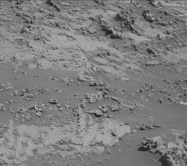 Sol 3170: Mast Camera (Mastcam)