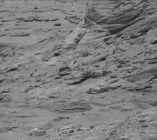 Sol 3173: Mast Camera (Mastcam)